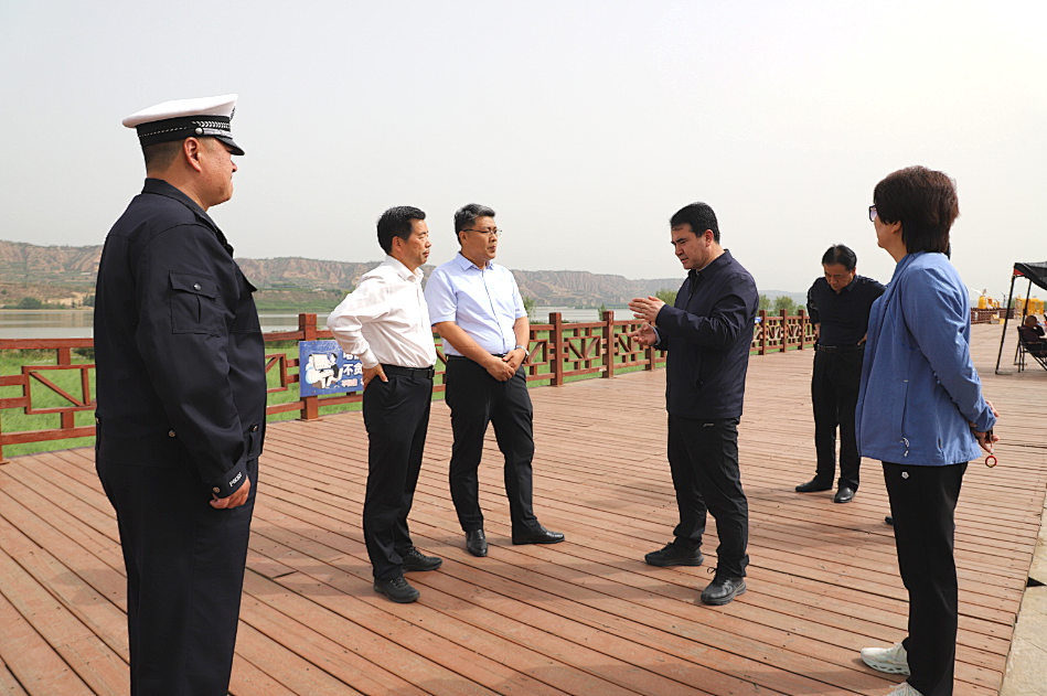 市领导到示范区（高新区）黄河生态廊道沿线检查调研