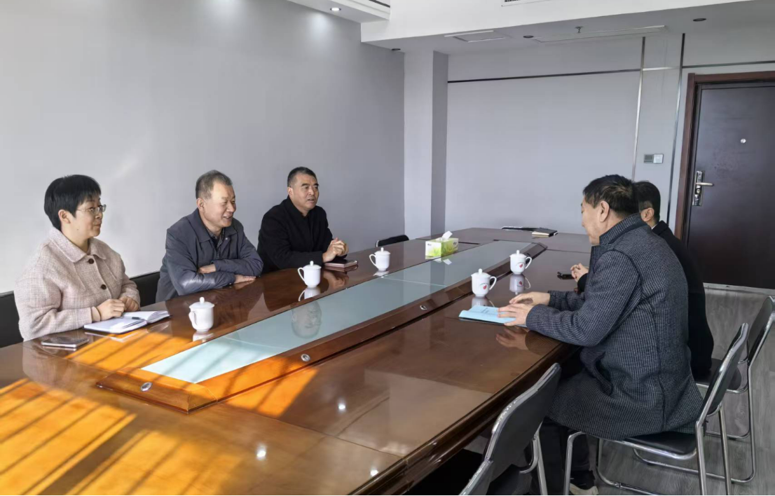 哈尔滨工业大学郑州研究院张贵教授到示范区考察调研