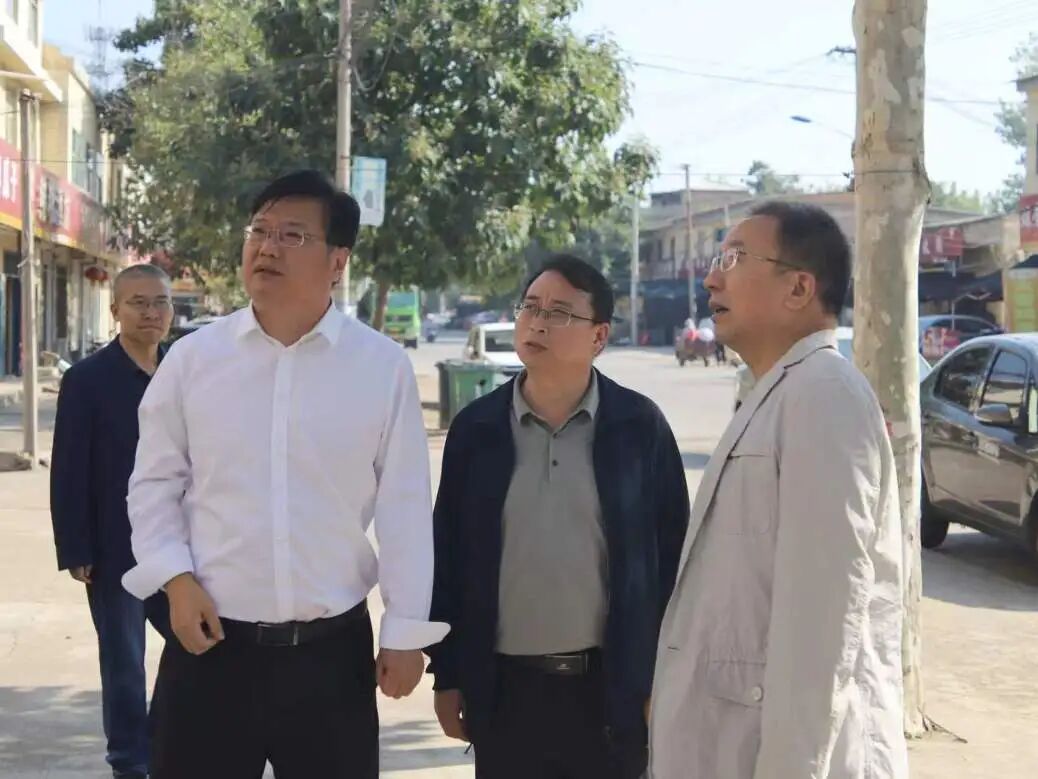 吴刚深入一线调研党建引领基层高效能治理工作